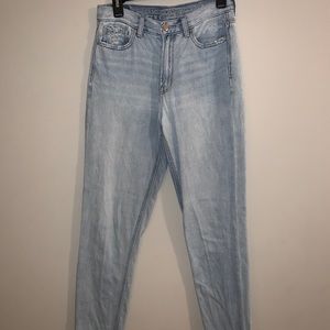 American Eagle High Waisted Mom Jeans